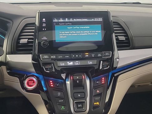 Certified 2022 Honda Odyssey Touring image 32