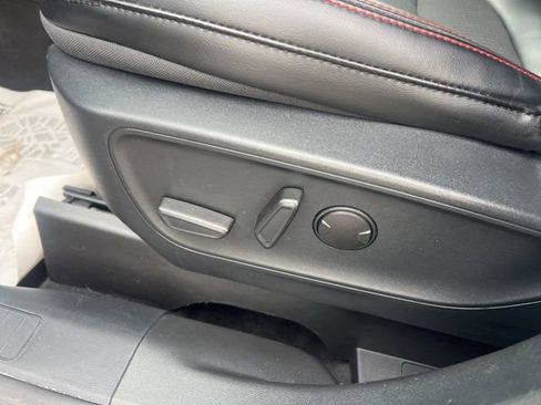 Certified 2024 Ford Escape ST-Line w/ Tech Pack #1 image 19