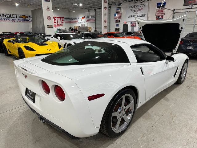 Used 2007 Chevrolet Corvette Coupe w/ Preferred Equipment Group RWD image 16