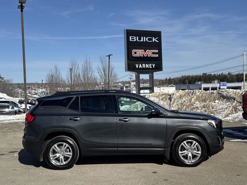 Used 2018 GMC Terrain SLE w/ Driver Convenience Package image 5