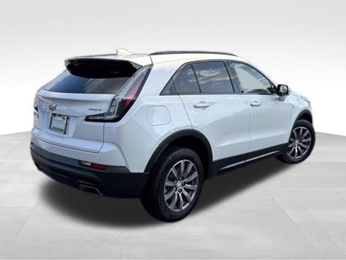 Used 2023 Cadillac XT4 Sport w/ Cold Weather Package AWD/4WD image 5
