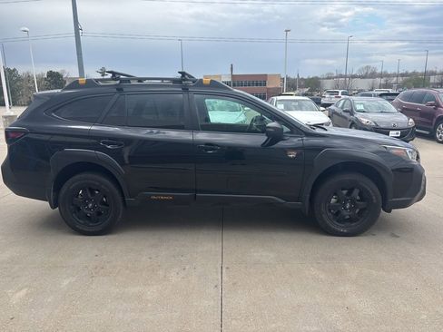 Used 2022 Subaru Outback Wilderness image 4