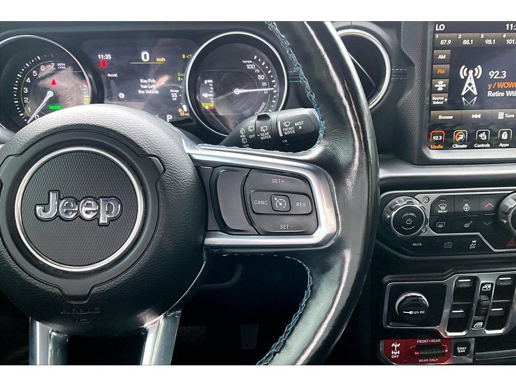 Used 2022 Jeep Wrangler Unlimited Rubicon 4xe w/ Cold Weather Group AWD/4WD image 12