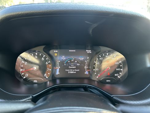 Used 2024 Jeep Compass Latitude w/ Convenience Group image 38