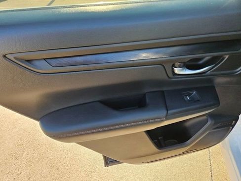 Used 2024 Honda CR-V Sport image 17