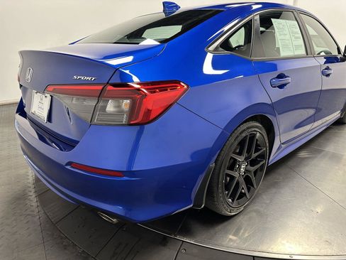 Used 2023 Honda Civic Sport image 14
