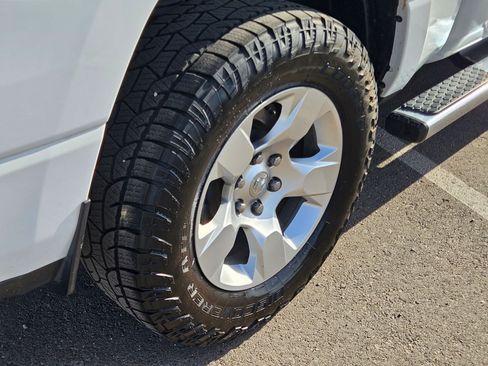 Used 2019 RAM 1500 Big Horn RWD image 13