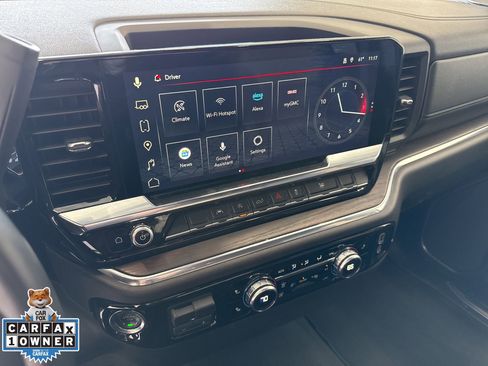 Used 2025 GMC Sierra 1500 SLT image 18