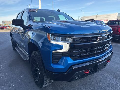 Used 2022 Chevrolet Silverado 1500 LT Trail Boss image 4