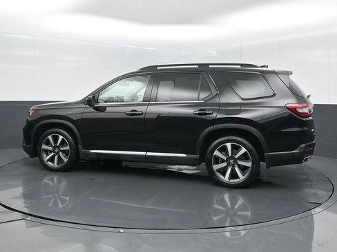 Certified 2023 Honda Pilot Elite image 13