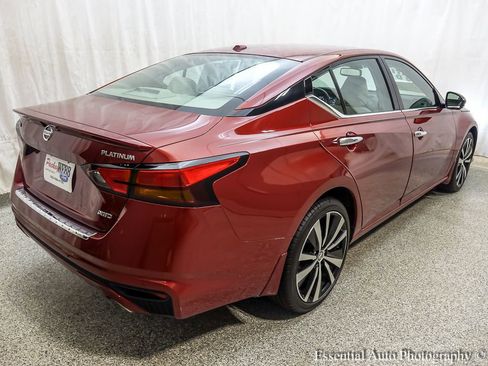 Used 2020 Nissan Altima 2.5 Platinum image 9