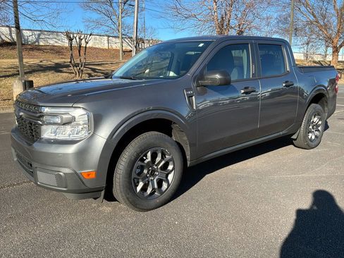 Used 2022 Ford Maverick XLT image 10