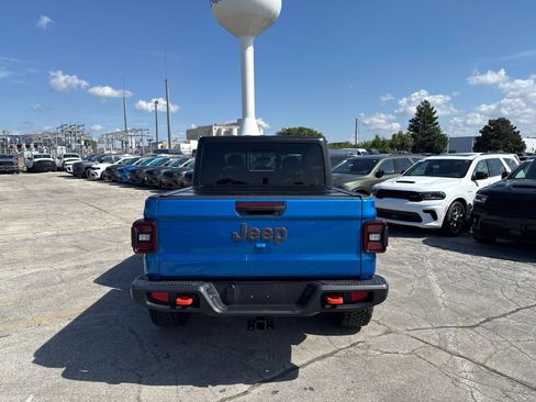Used 2023 Jeep Gladiator Mojave w/ LED Lighting Group AWD/4WD image 7