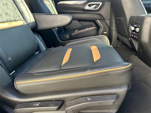 Used 2021 GMC Yukon AT4 w/ AT4 Premium Plus Package image 16