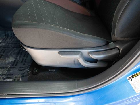 Used 2024 Nissan Kicks SR image 12