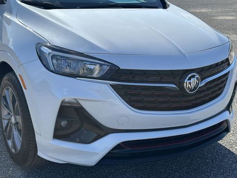 Used 2020 Buick Encore GX Select w/ Sport Touring Package FWD image 9