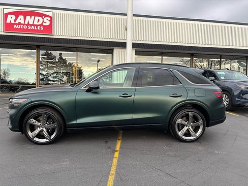 Used 2023 Genesis GV70 3.5T Sport w/ Sport Prestige Package image 18