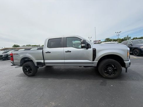 Used 2024 Ford F250 XL w/ STX Appearance Package AWD/4WD image 2