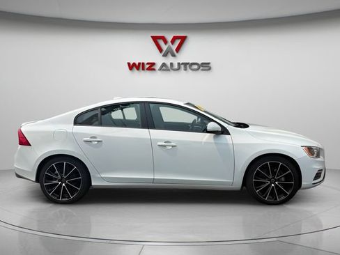 Used 2018 Volvo S60 T5 Dynamic w/ Vision Package AWD/4WD image 6