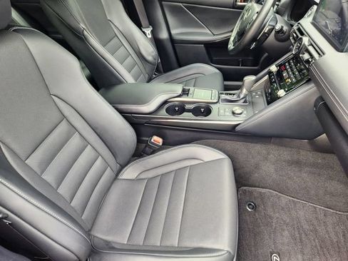 Used 2024 Lexus IS 350 F Sport RWD image 13