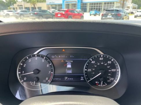 Used 2022 Nissan Frontier SV AWD/4WD image 18