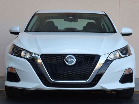 Used 2021 Nissan Altima 2.5 S FWD image 6