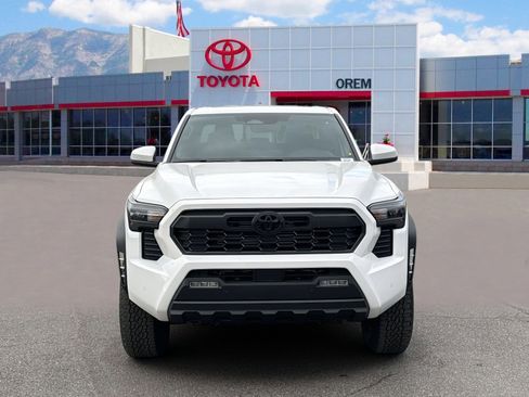 New 2026 Toyota Tacoma TRD Off-Road w/ TRD Off Road Upgrade Package image 2