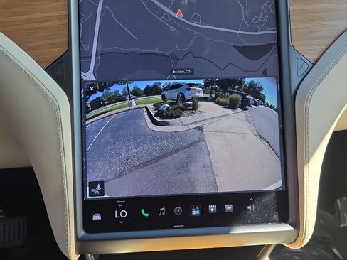 Used 2019 Tesla Model X AWD/4WD image 18