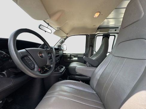 Used 2025 GMC Savana 2500 w/ Driver Convenience Package RWD image 19