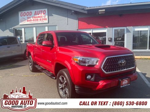 Used 2019 Toyota Tacoma TRD Sport w/ Technology Package AWD/4WD image 1