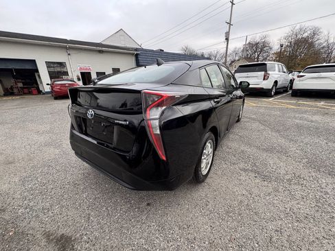 Used 2016 Toyota Prius Two image 15