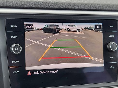 Used 2021 Volkswagen Atlas Cross Sport SE image 24