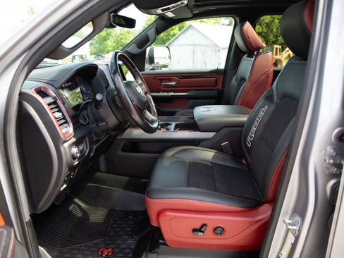 Used 2019 RAM 1500 Rebel w/ Rebel Level 2 Equipment Group AWD/4WD image 22