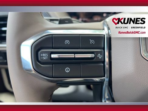 New 2026 GMC Yukon XL Denali w/ Sun & Power Step Package AWD/4WD image 15