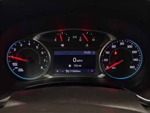 Used 2019 Chevrolet Equinox Premier image 17