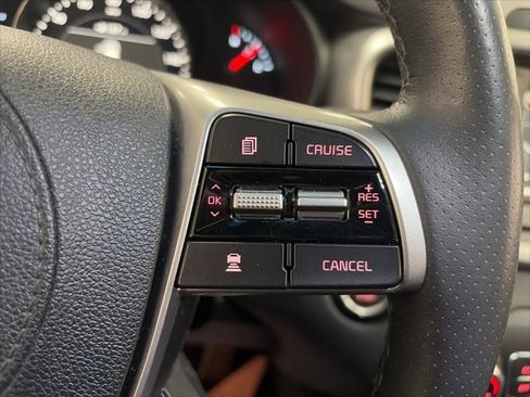 Used 2019 Kia Sorento SX image 20