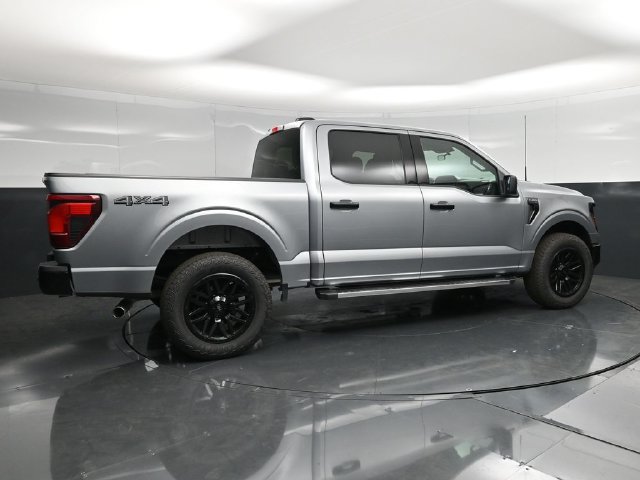 Used 2025 Ford F150 XLT w/ Equipment Group 301A Standard AWD/4WD image 2