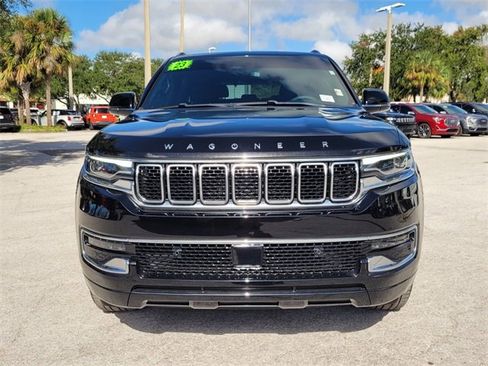 Used 2023 Jeep Wagoneer 4WD w/ Premium Group I image 6