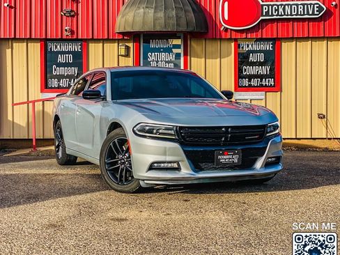 Used 2019 Dodge Charger SXT w/ Plus Group image 1