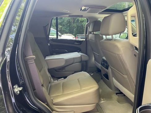 Used 2018 Chevrolet Tahoe LT RWD image 13
