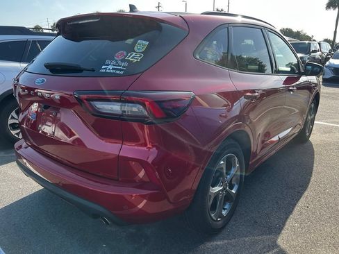 Used 2023 Ford Escape ST-Line w/ Tech Pack #1 FWD image 3