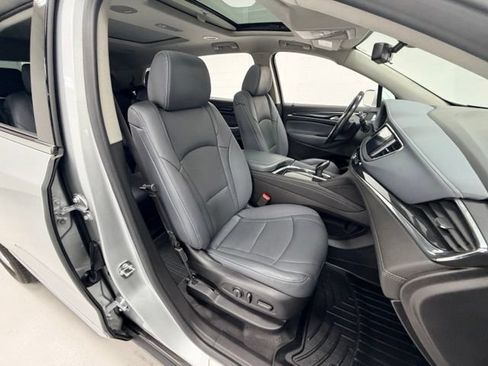 Certified 2019 Buick Enclave Premium w/ Experience Buick Package FWD image 31