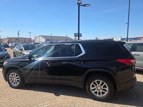 Used 2019 Chevrolet Traverse LT AWD/4WD image 7