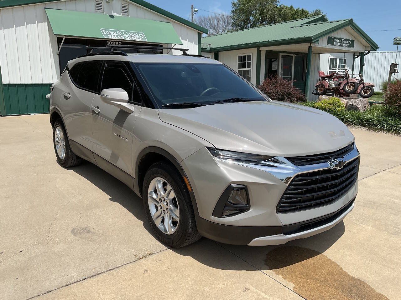 Used 2021 Chevrolet Blazer LT FWD image 4