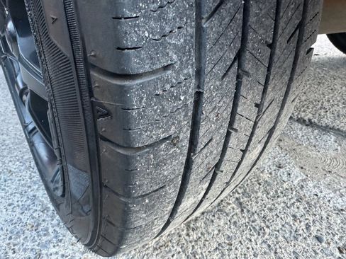 Used 2014 Chevrolet Spark LT image 17