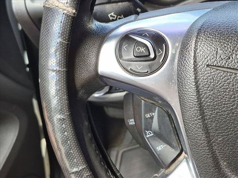 Used 2017 Ford Transit Connect XLT FWD image 11