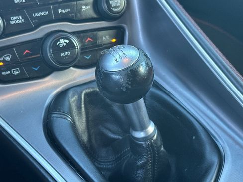 Used 2019 Dodge Challenger R/T Scat Pack image 24