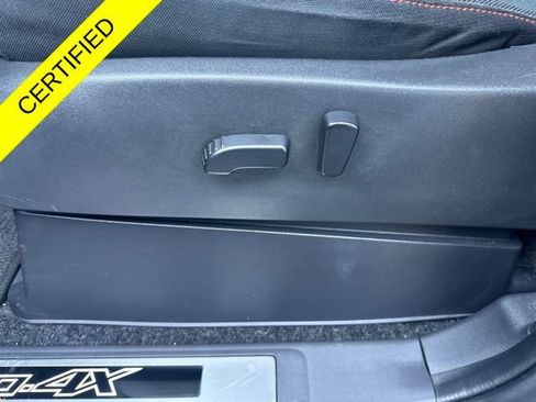 Used 2023 Nissan Frontier PRO-4X w/ Pro Convenience Package AWD/4WD image 11