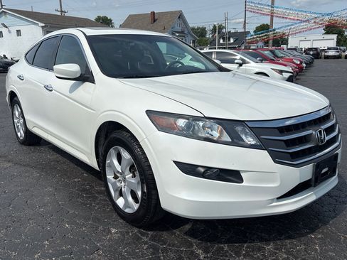 Used 2011 Honda Crosstour EX-L image 3