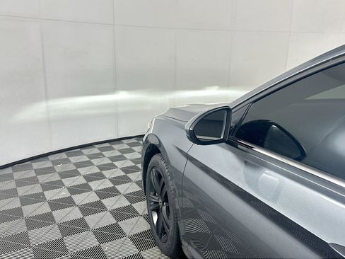 Used 2023 Volkswagen Jetta SE w/ Panoramic Sunroof Package image 16